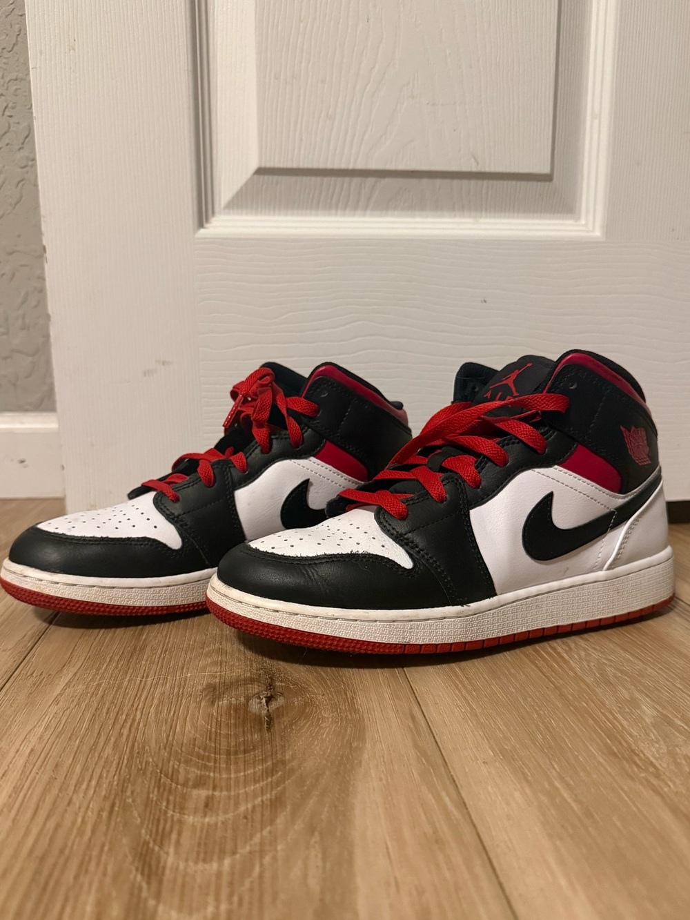 Air Jordan Kids Black White Red Mid-Top Sneakers